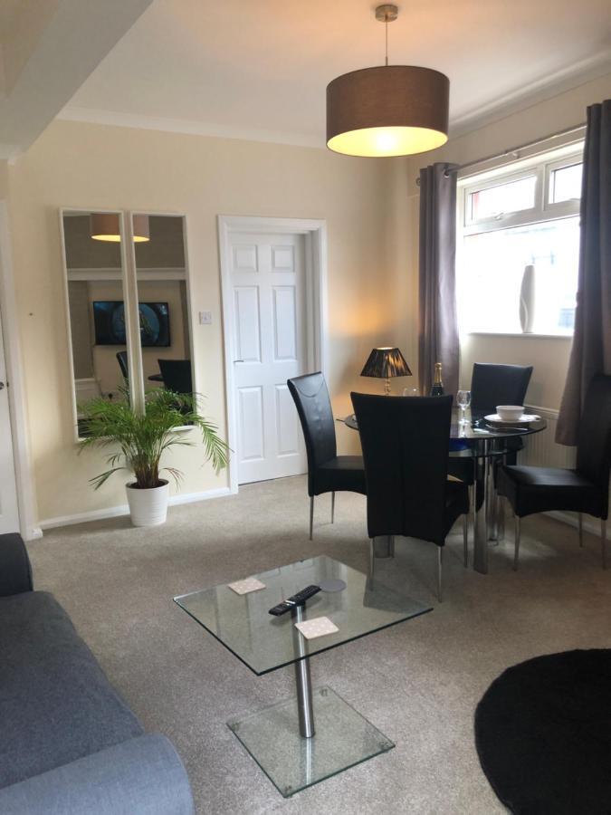 Half Price Offer - Exeter City Apartment Exterior foto